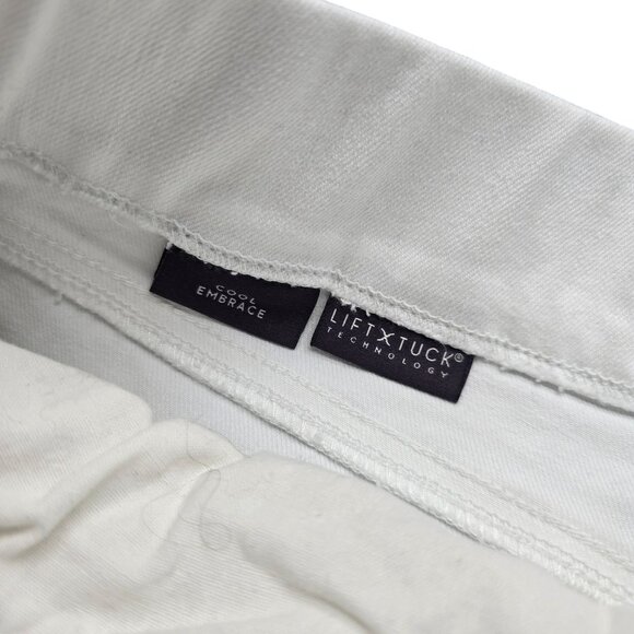 NYDJ Womens White Bermuda Shorts Lift Tuck Technology Size 6 Cool Embrace JJ3917 - Picture 5 of 9